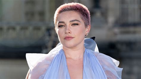 oppenheimer nudity florence pugh|Oppenheimer to feature ‘prolonged nudity’ by Florence Pugh and。